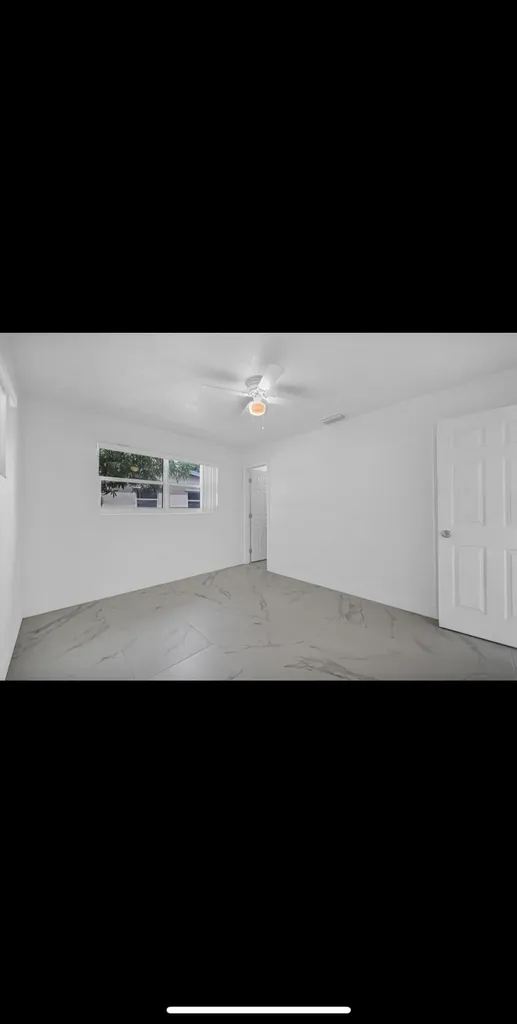 1112 NW 43rd Terrace Lauderhill FL 33313