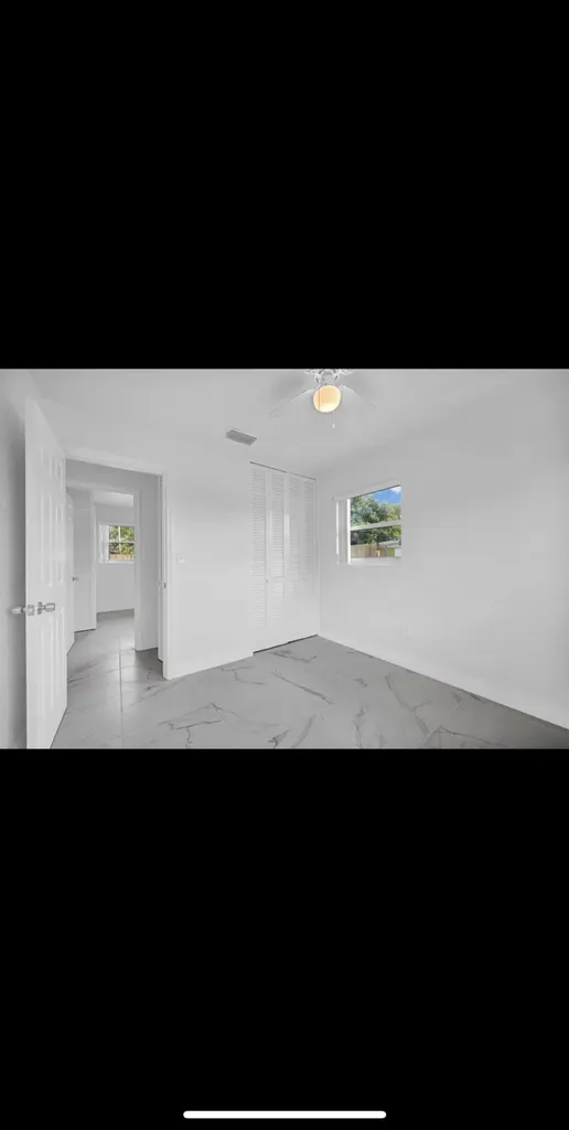 1112 NW 43rd Terrace Lauderhill FL 33313
