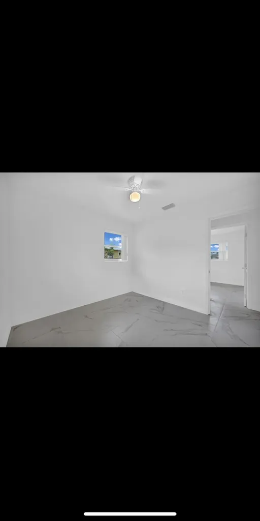 1112 NW 43rd Terrace Lauderhill FL 33313