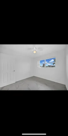 1112 NW 43rd Terrace Lauderhill FL 33313