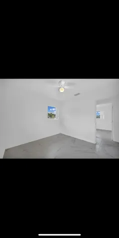 1112 NW 43rd Terrace Lauderhill FL 33313