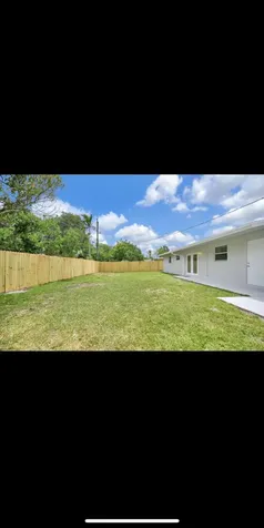 1112 NW 43rd Terrace Lauderhill FL 33313