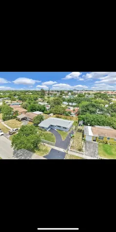 1112 NW 43rd Terrace Lauderhill FL 33313
