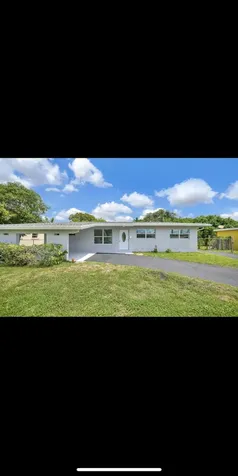 1112 NW 43rd Terrace Lauderhill FL 33313