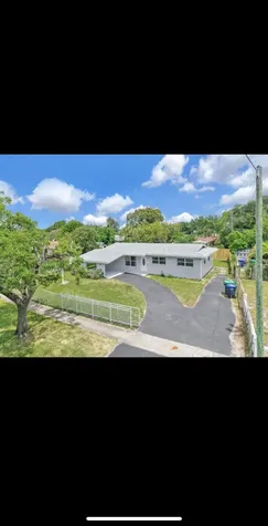 1112 NW 43rd Terrace Lauderhill FL 33313