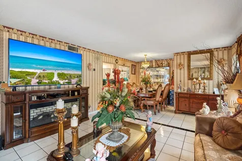 4996 Sable Pine Circle West Palm Beach FL 33417