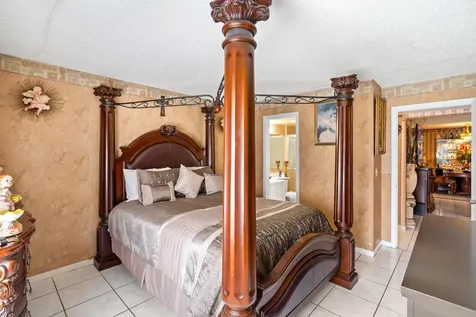 4996 Sable Pine Circle West Palm Beach FL 33417