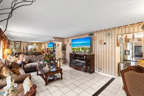 4996 Sable Pine Circle West Palm Beach FL 33417