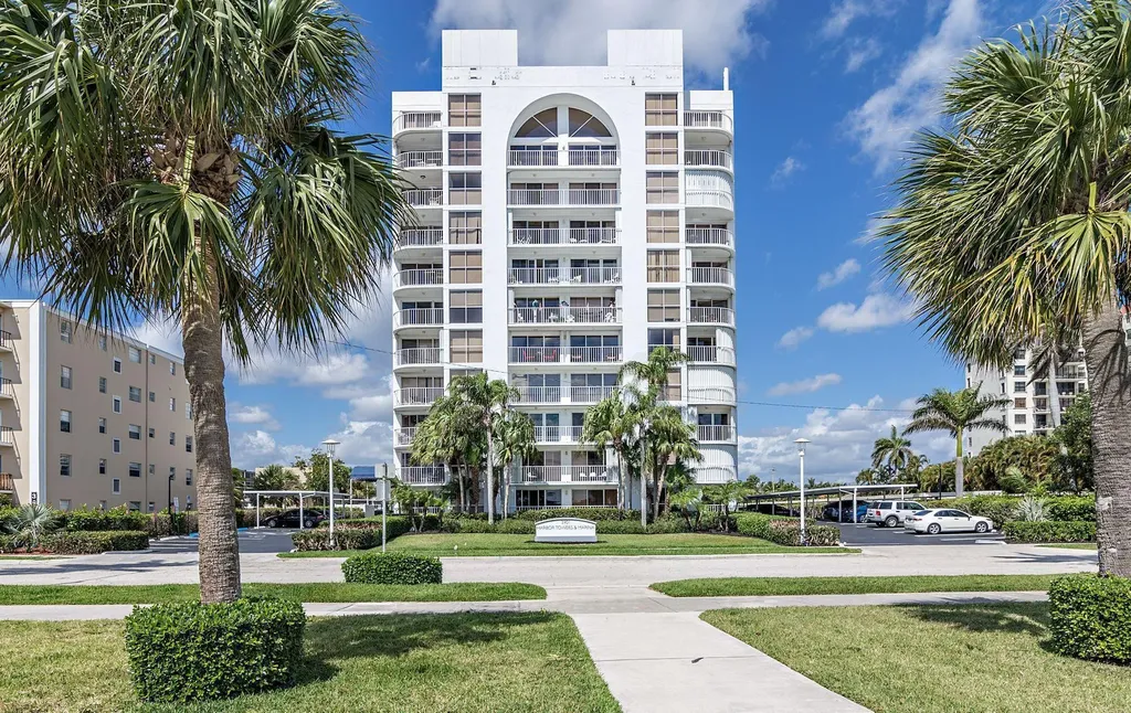 3901 S Flagler Drive West Palm Beach FL 33405