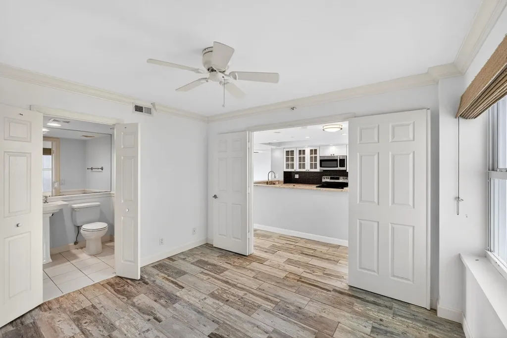 3901 S Flagler Drive West Palm Beach FL 33405
