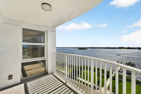 3901 S Flagler Drive West Palm Beach FL 33405