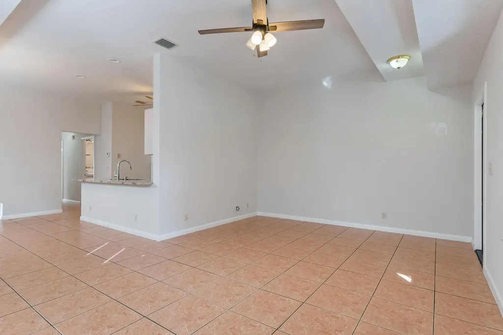 623 N L Street Lake Worth Beach FL 33460