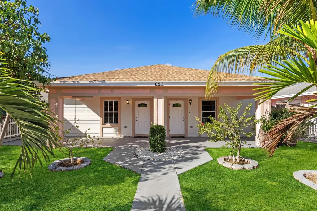 623 N L Street Lake Worth Beach FL 33460