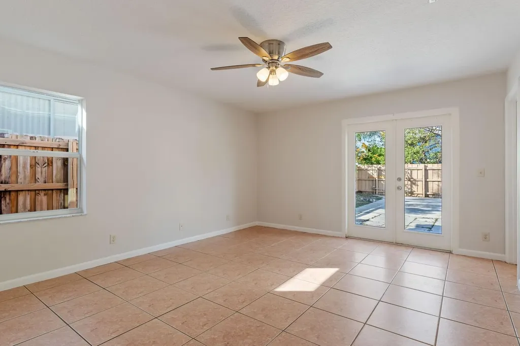 623 N L Street Lake Worth Beach FL 33460