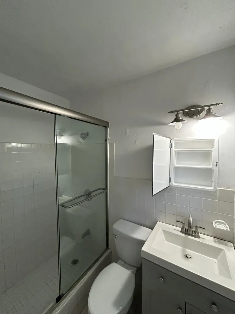1002 SW 28th Street Fort Lauderdale FL 33315