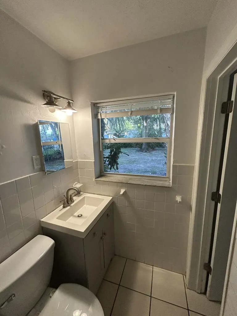 1002 SW 28th Street Fort Lauderdale FL 33315