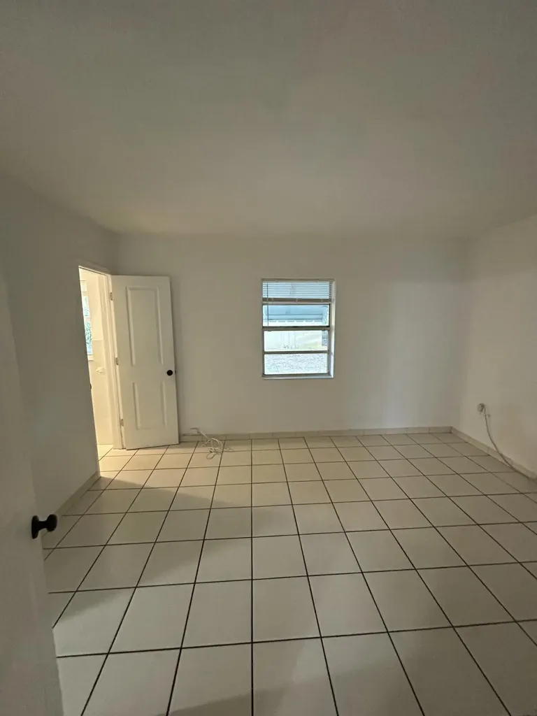 1002 SW 28th Street Fort Lauderdale FL 33315