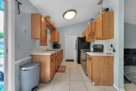 6504 Student Way Fort Pierce FL 34951