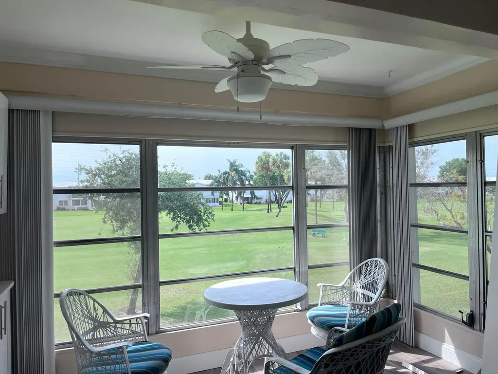 251 S Golf Pompano Beach FL 33064