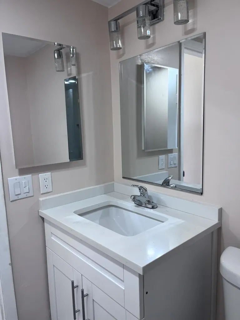 251 S Golf Pompano Beach FL 33064