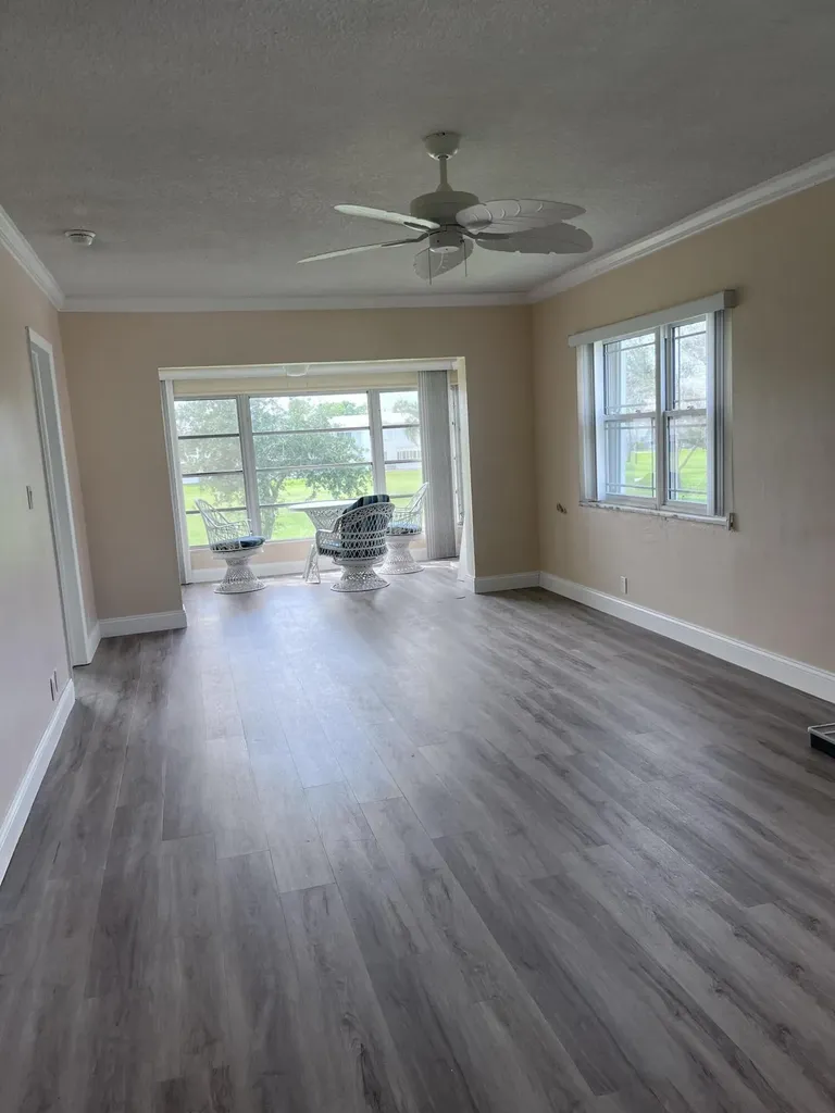 251 S Golf Pompano Beach FL 33064