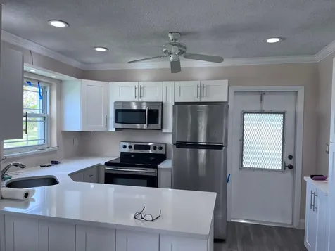 251 S Golf Pompano Beach FL 33064