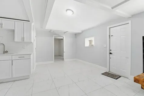 1152 Sunset Road West Palm Beach FL 33406