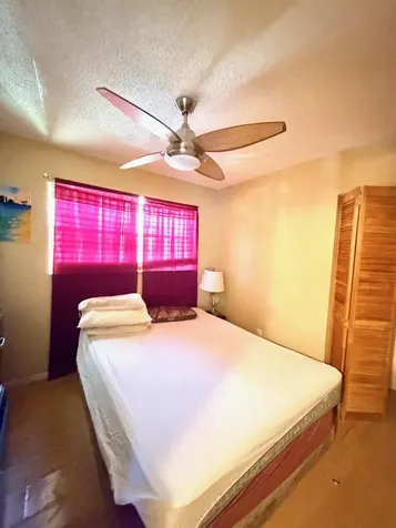 5326 NE 6th Avenue Oakland Park FL 33334