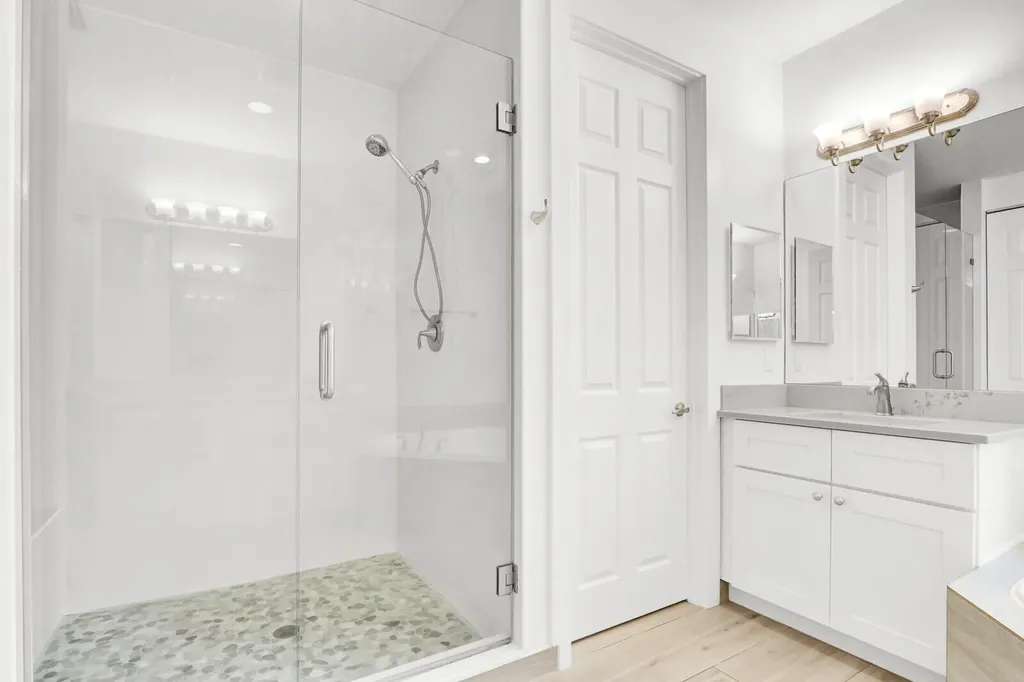 7113 Kensington Court Palm Beach Gardens FL 33418