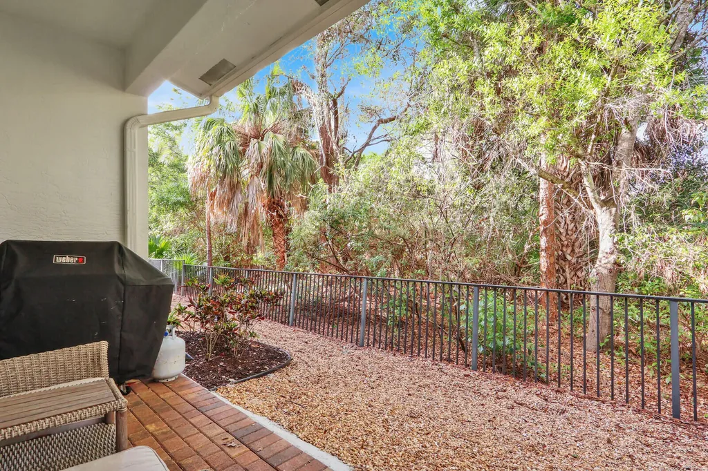 7113 Kensington Court Palm Beach Gardens FL 33418