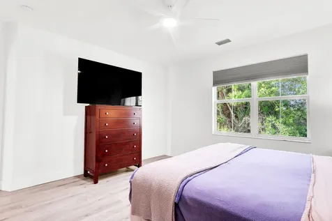 7113 Kensington Court Palm Beach Gardens FL 33418