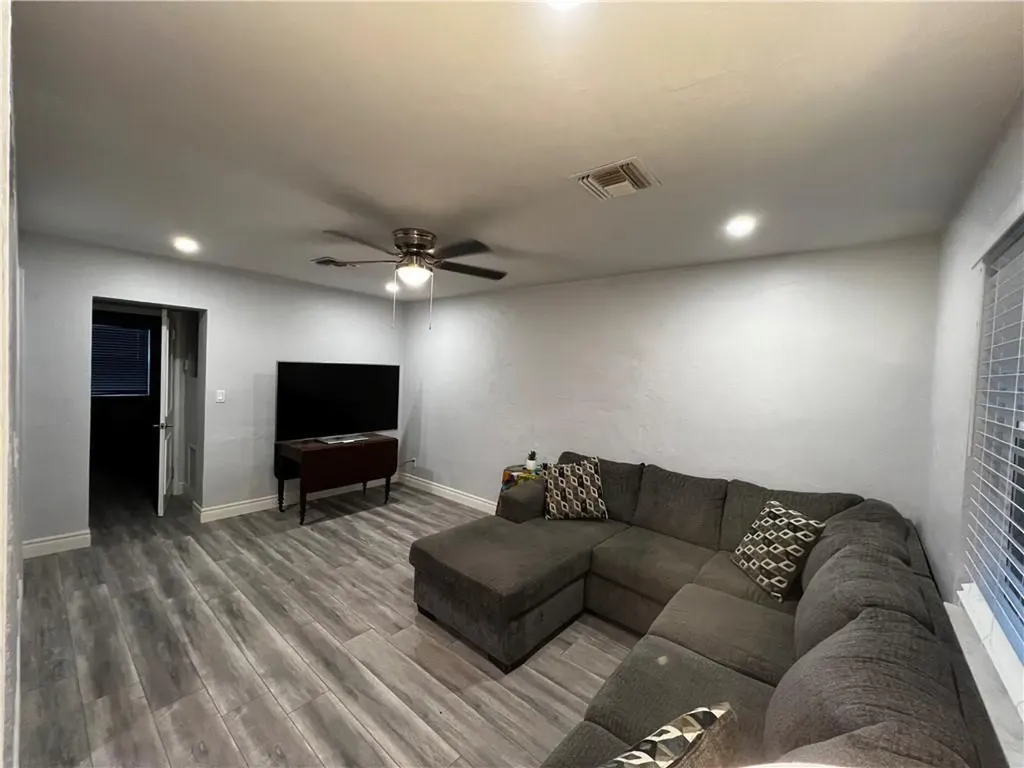 1503 NE 15th Avenue S Fort Lauderdale FL 33304