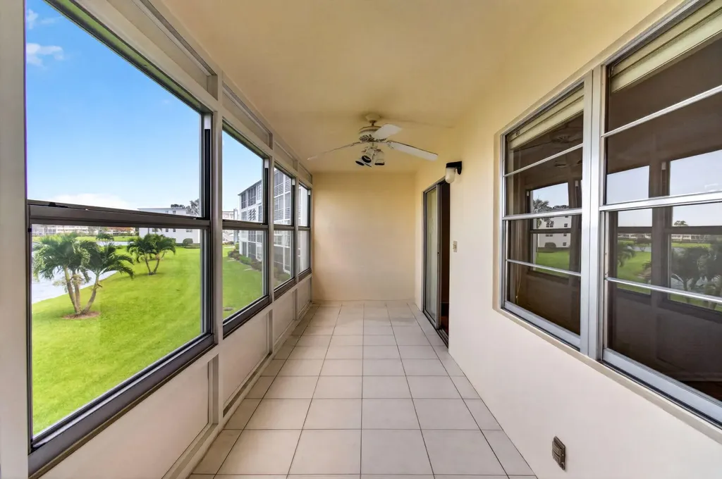 2027 Exeter B Boca Raton FL 33434