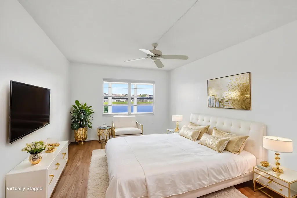 2027 Exeter B Boca Raton FL 33434