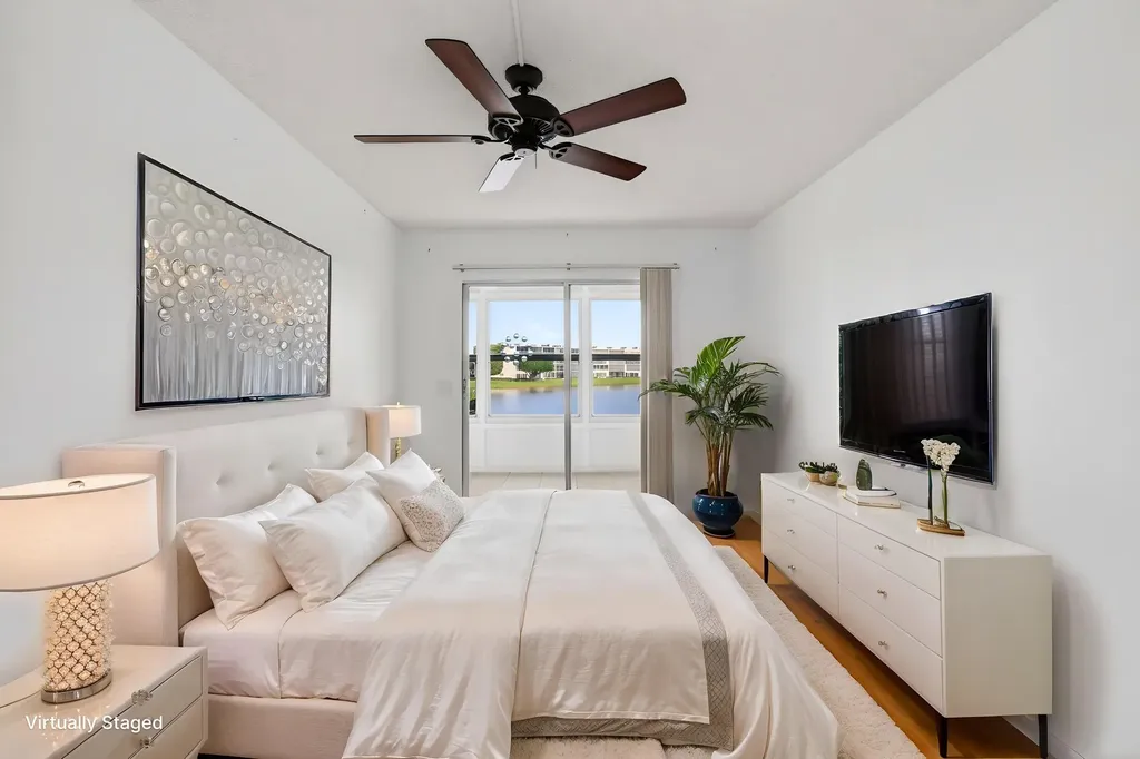 2027 Exeter B Boca Raton FL 33434
