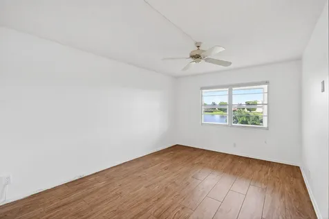 2027 Exeter B Boca Raton FL 33434