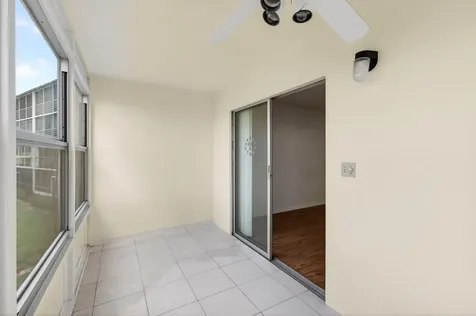 2027 Exeter B Boca Raton FL 33434