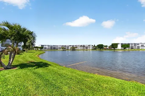 2027 Exeter B Boca Raton FL 33434