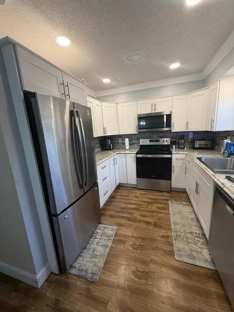 4351 NW 32nd Court Lauderdale Lakes FL 33319