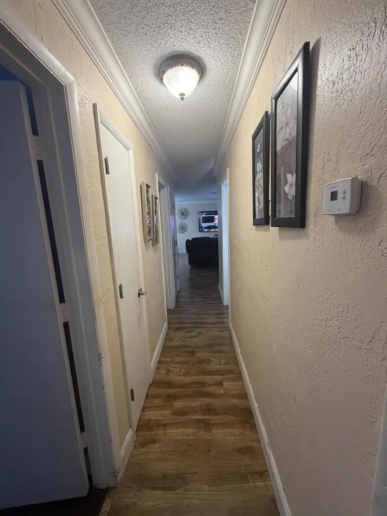 4351 NW 32nd Court Lauderdale Lakes FL 33319