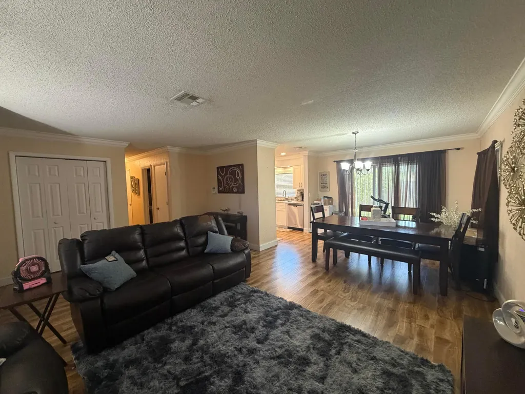 4351 NW 32nd Court Lauderdale Lakes FL 33319