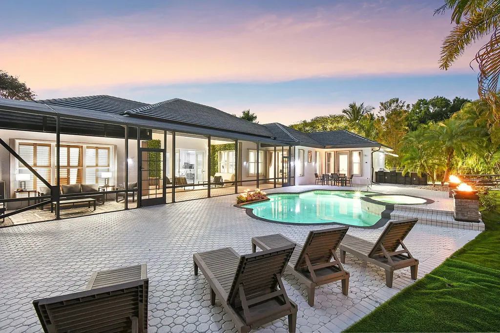 15700 Carrera Lane Wellington FL 33414