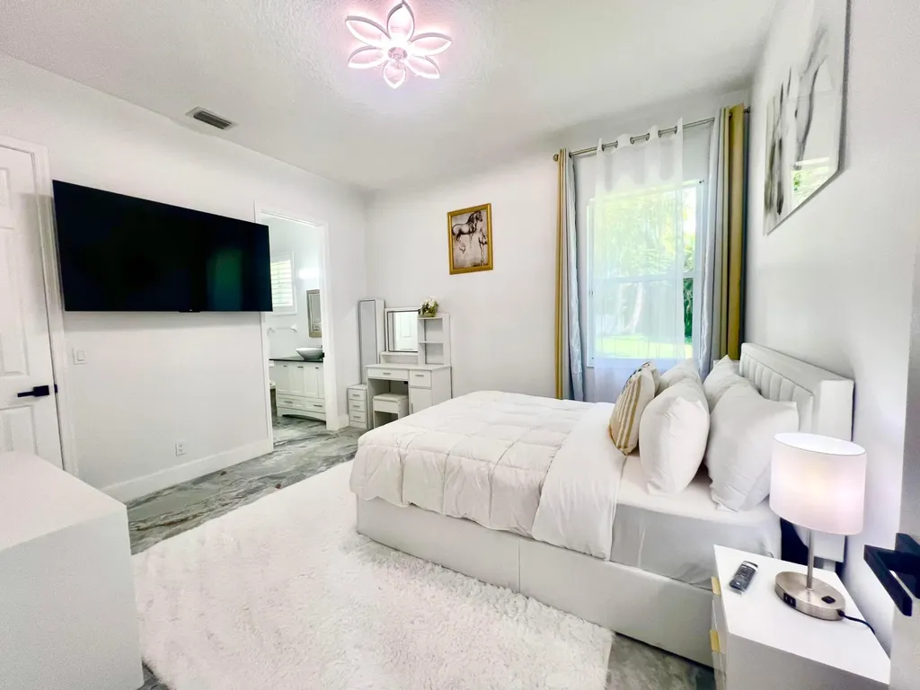 15700 Carrera Lane Wellington FL 33414