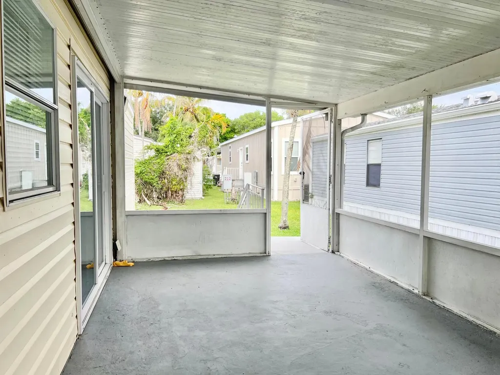 183 Plantation Boulevard Lake Worth FL 33467