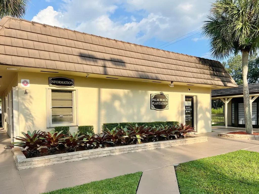 183 Plantation Boulevard Lake Worth FL 33467