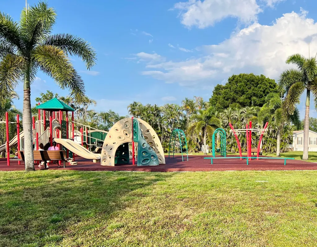183 Plantation Boulevard Lake Worth FL 33467