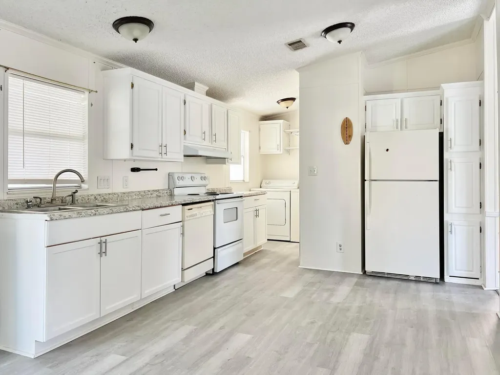 183 Plantation Boulevard Lake Worth FL 33467