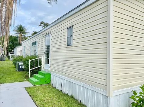 183 Plantation Boulevard Lake Worth FL 33467