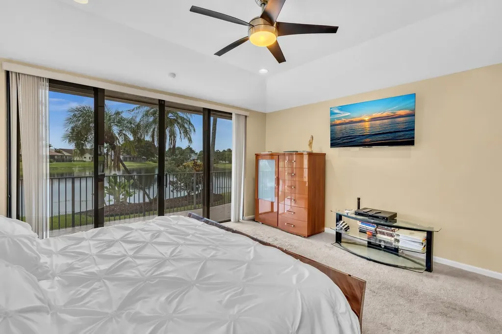 7640 NW 87th Avenue Tamarac FL 33321