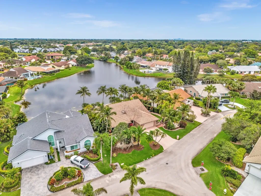7640 NW 87th Avenue Tamarac FL 33321